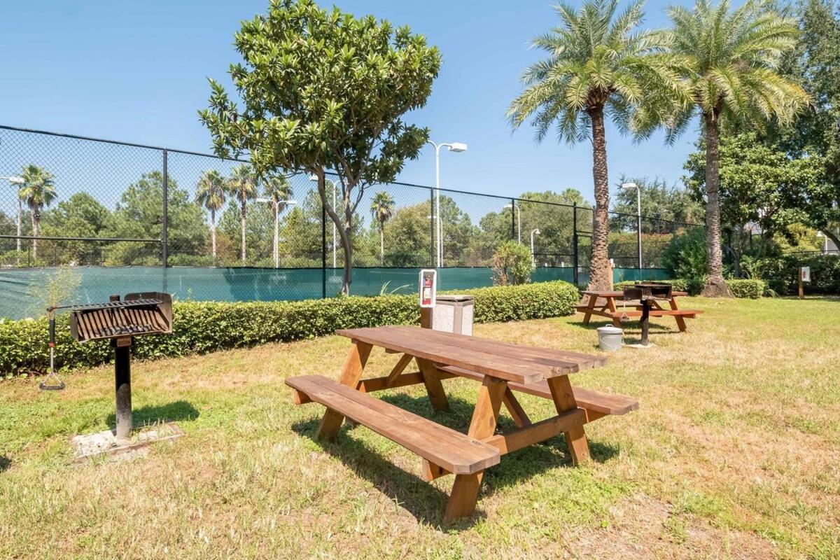 5 Star Resort 2Br 2 Bath King Suite Shuttle Pools Across From Beach 2208 Дестин Екстериор снимка