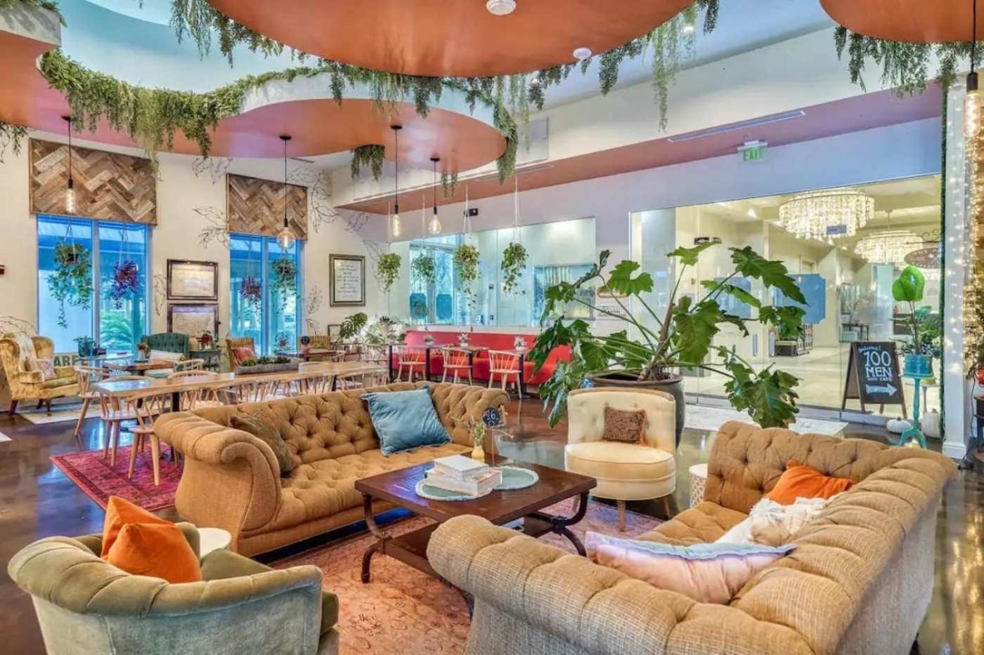 5 Star Resort 2Br 2 Bath King Suite Shuttle Pools Across From Beach 2208 Дестин Екстериор снимка