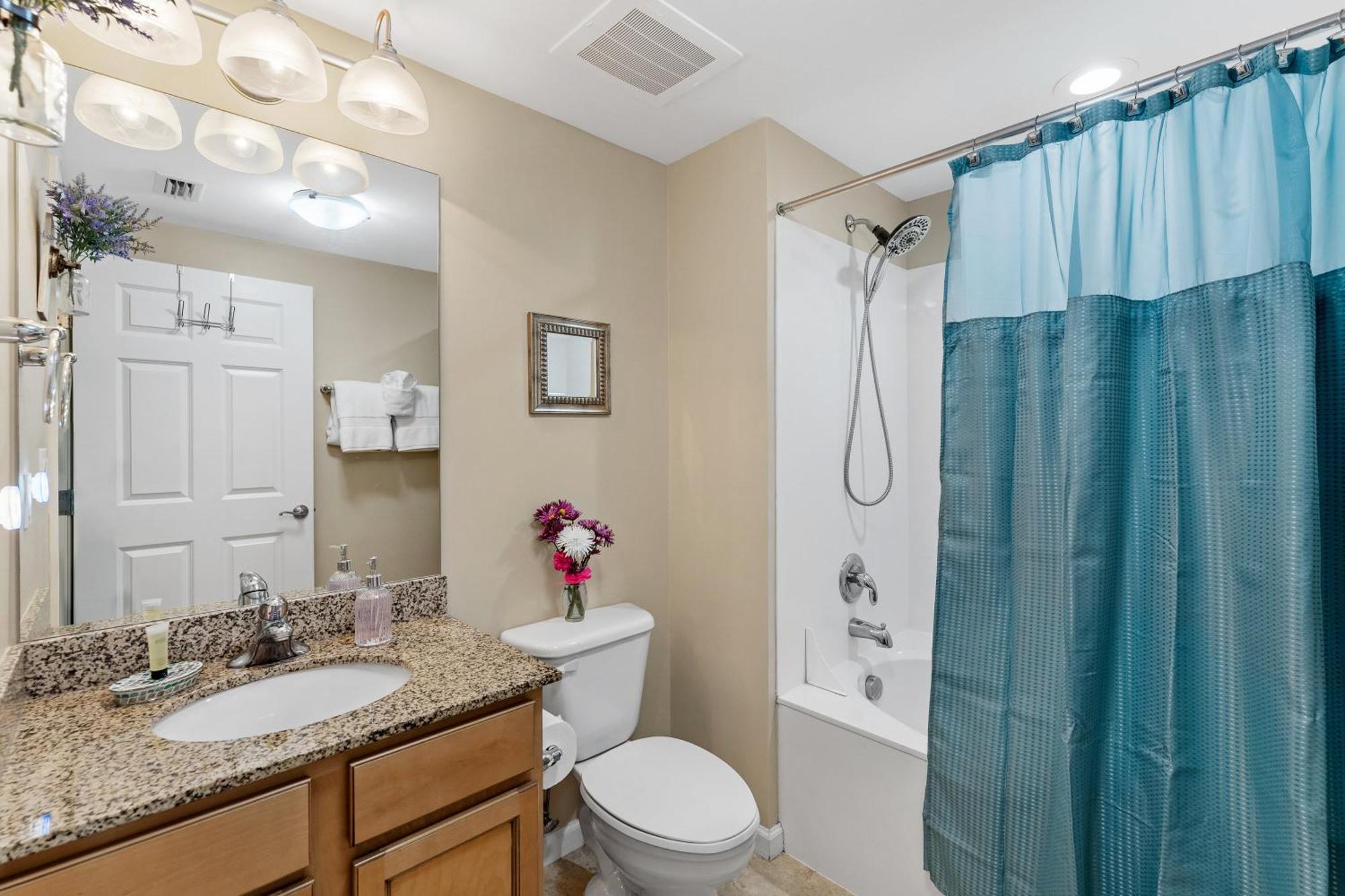 5 Star Resort 2Br 2 Bath King Suite Shuttle Pools Across From Beach 2208 Дестин Екстериор снимка